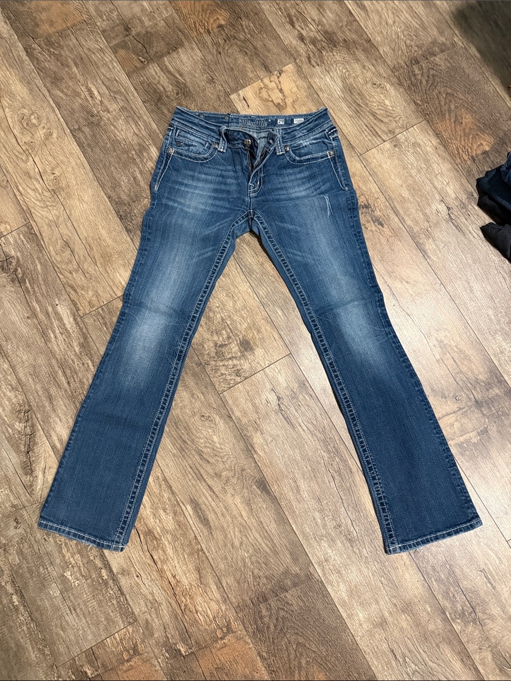 Classic Mid-Rise Blue Bootcut Women's Jeans